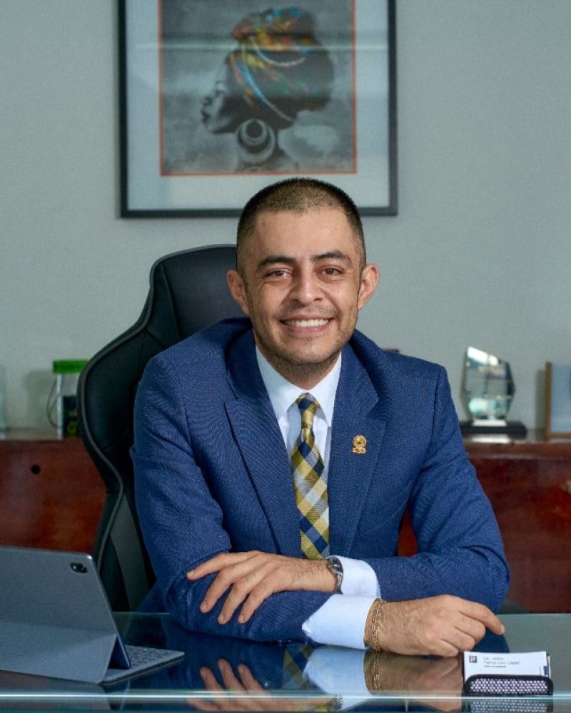 Ifenerghi - Isidro Fern&aacute;ndez Director General Abogado con una s&oacute;lida trayectoria de&hellip; - 